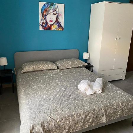Holiday Patrizia'S Home San Giorgio Ionico Exterior photo