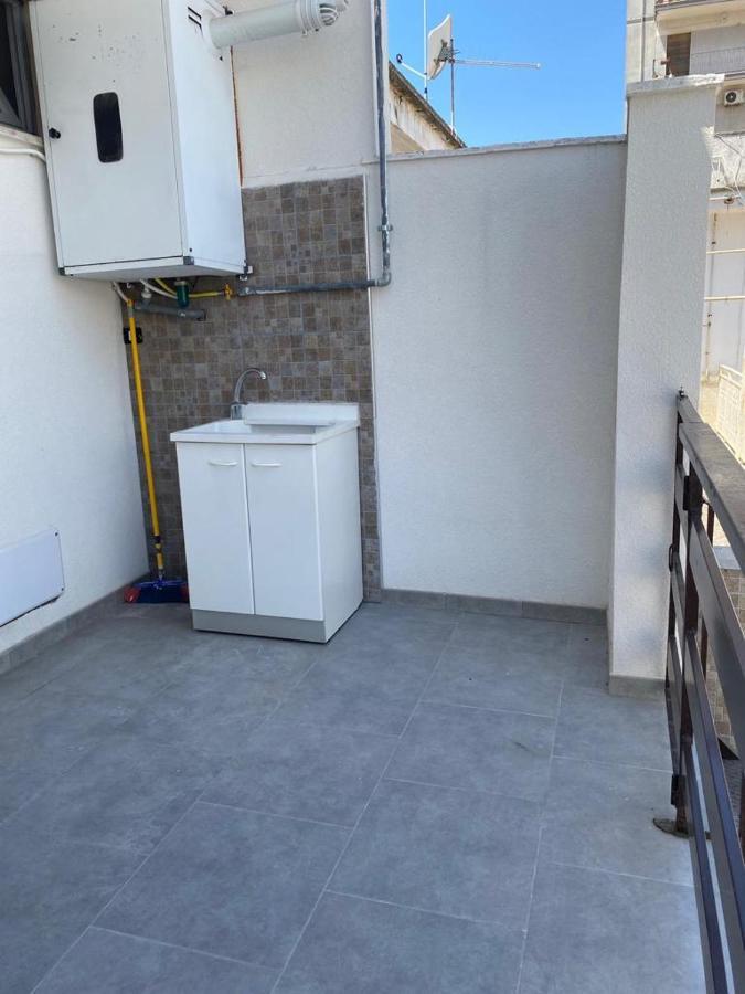 Holiday Patrizia'S Home San Giorgio Ionico Exterior photo
